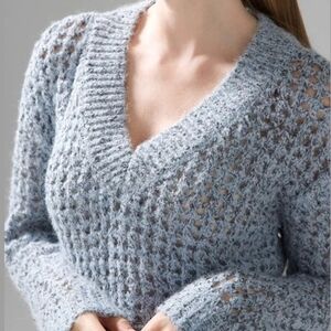 White House Black Market V-Neck Sequined Open Weave Lt Blue Sweater  - Sz L